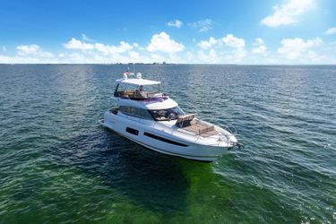 56' Prestige 2017 Yacht For Sale
